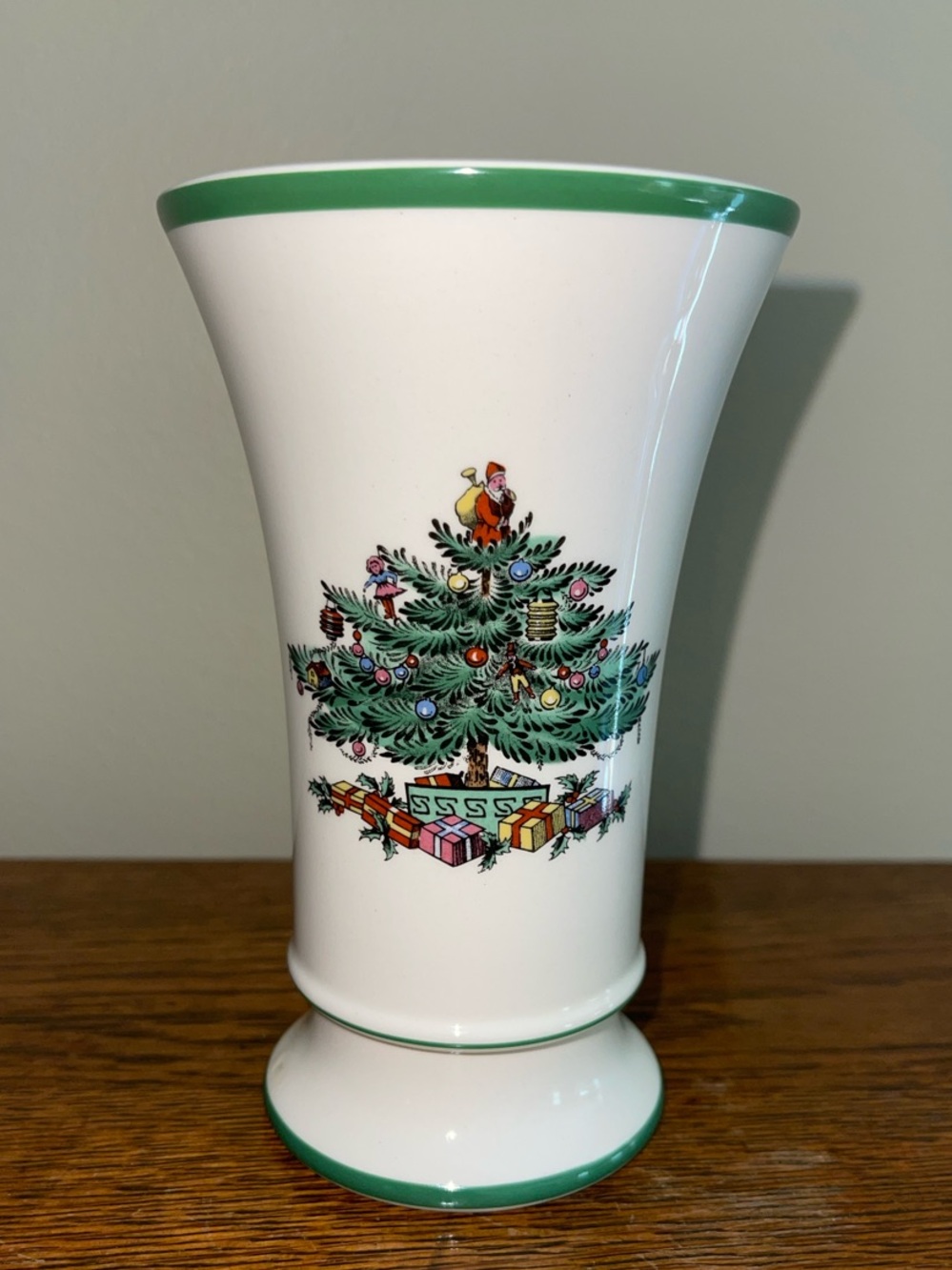 Spode Christmas Tree Ceramic Vase with Green Trim, made in England.